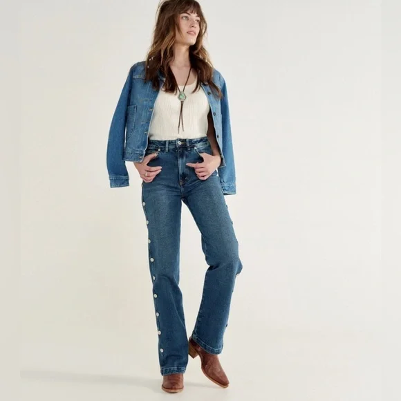 Tecovas The Daisy Leather Ankle Western Zip Bootie. NWOT - Picture 6 of 11